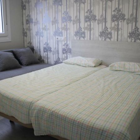 Apartamentos Logrono Centro מראה חיצוני תמונה