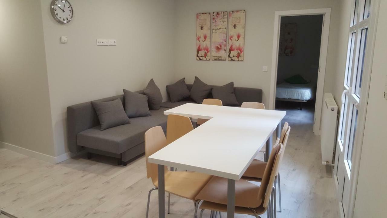 Apartamentos Logrono Centro מראה חיצוני תמונה