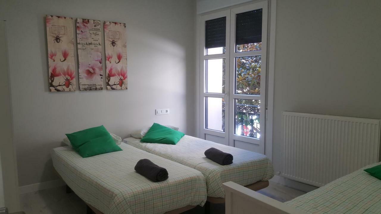 Apartamentos Logrono Centro מראה חיצוני תמונה