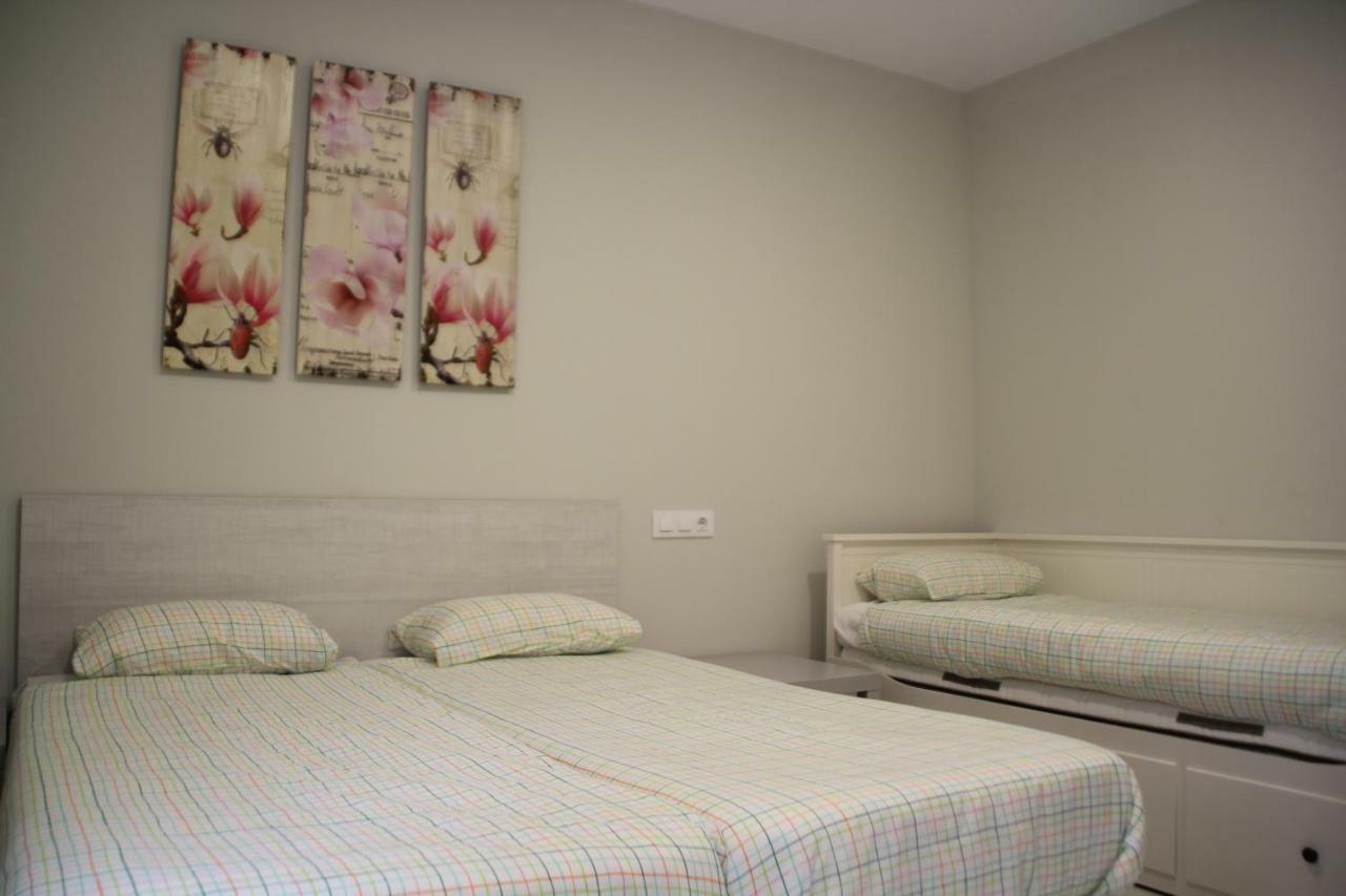 Apartamentos Logrono Centro מראה חיצוני תמונה